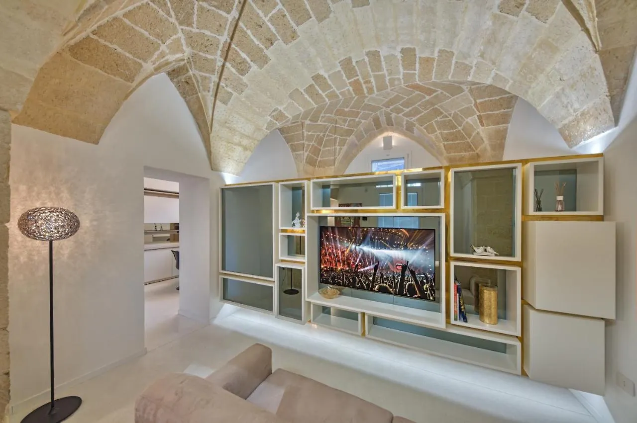 Civico3 Apartment Lecce Italy